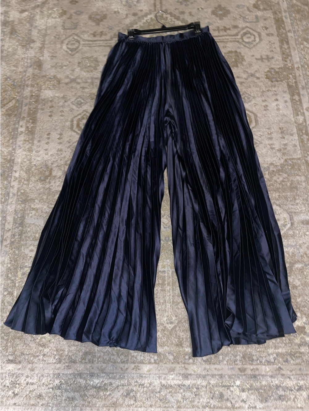AMUR Women Pleated Wide leg black  pants size 10
